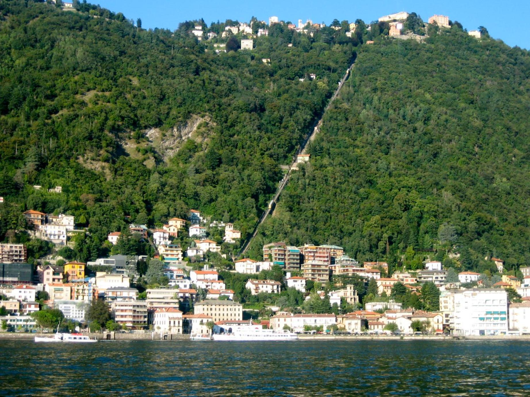 Portatorre Suite, A Charming Apartment In The Heart Of Como, Free Private Parking, Air Conditioning & More! Exteriör bild